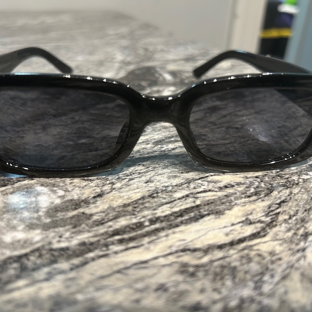 Black Rectangular Sunglasses With Dark Tinted Len… - image 3